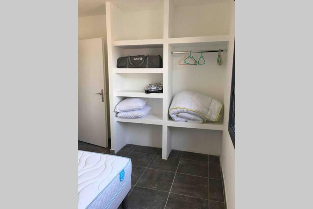 Maison entière pour 6 personnes dans les Cévennes Cendras Extérieur photo